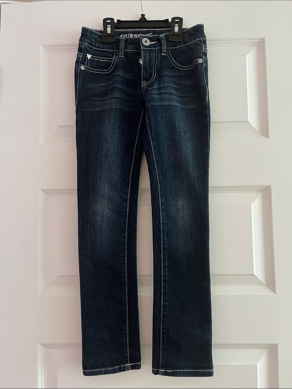 Guess Straight Leg Jeans in Dark Blue Wash